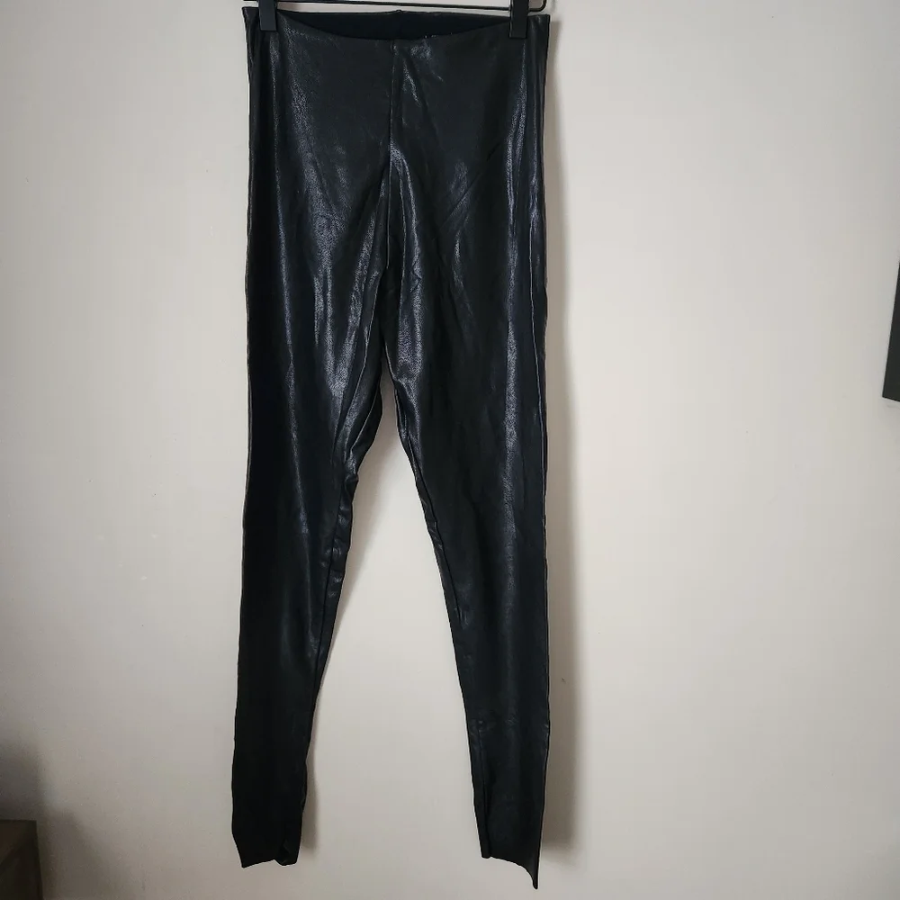 NWT Commando | Perfect Control Faux Leather Legging in Black - Size L